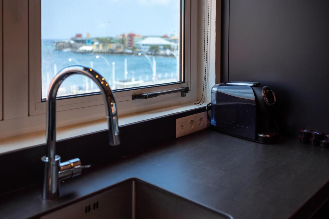 Blue Marlin Handelskade Apartments Willemstad Buitenkant foto