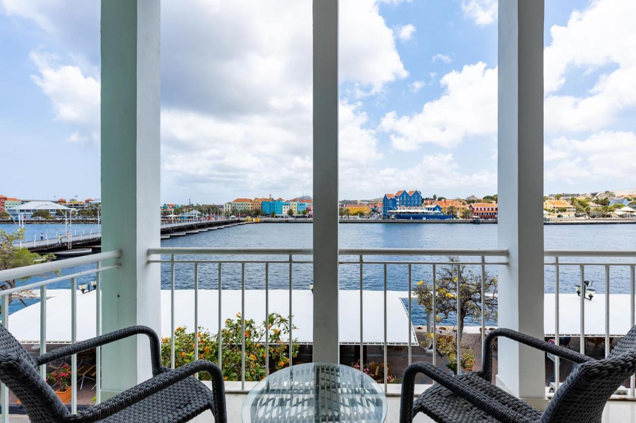 Blue Marlin Handelskade Apartments Willemstad Buitenkant foto