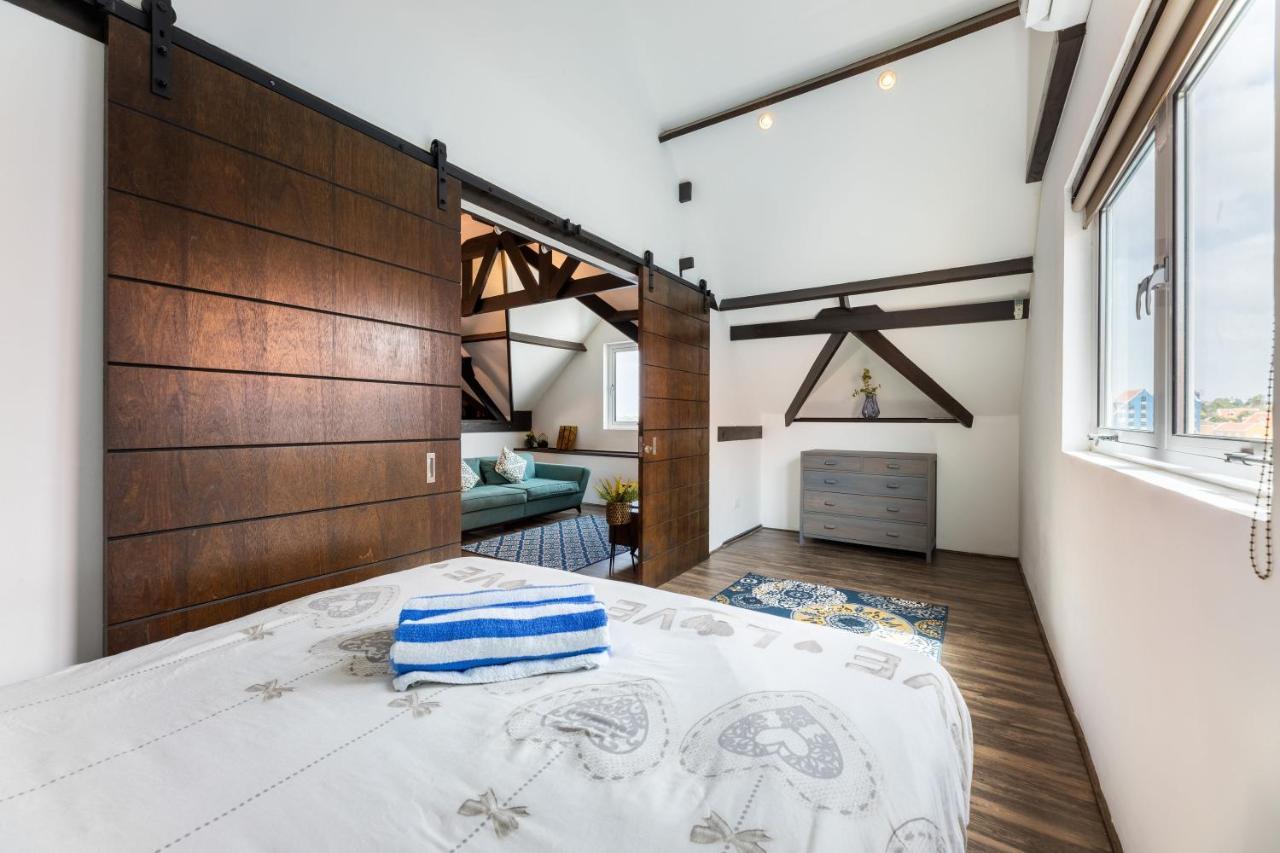 Blue Marlin Handelskade Apartments Willemstad Buitenkant foto